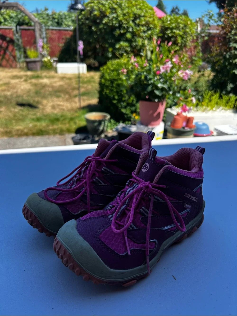 Merrell Kids Girl’s Purple and Pink Waterproof Hiking Boots Size 3